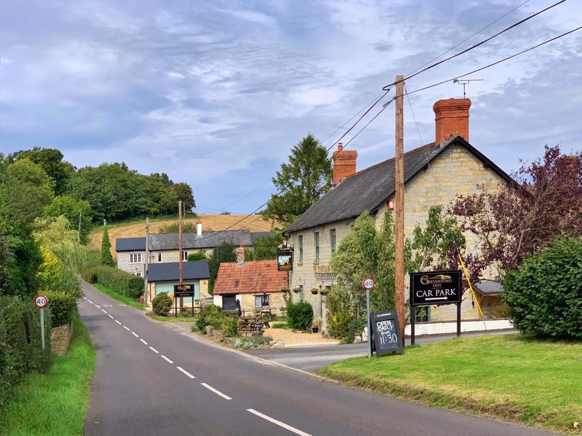 The Greyhound Inn Taunton Buitenkant foto
