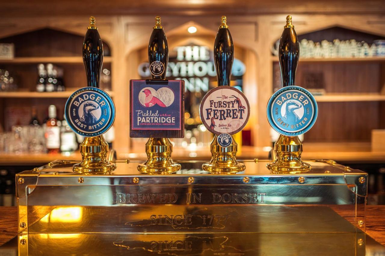 The Greyhound Inn Taunton Buitenkant foto
