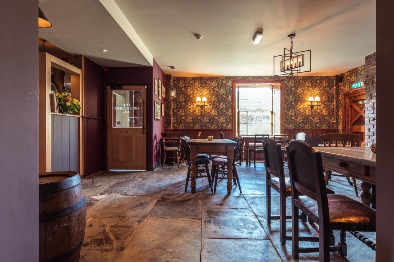 The Greyhound Inn Taunton Buitenkant foto